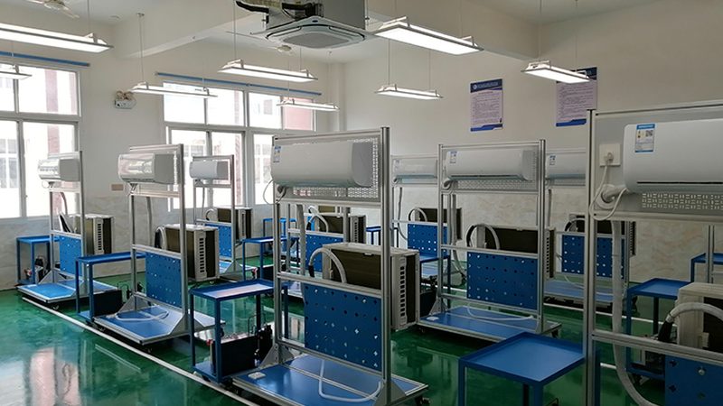 冷水机冷凝器清洗：保养之道，效率之源**